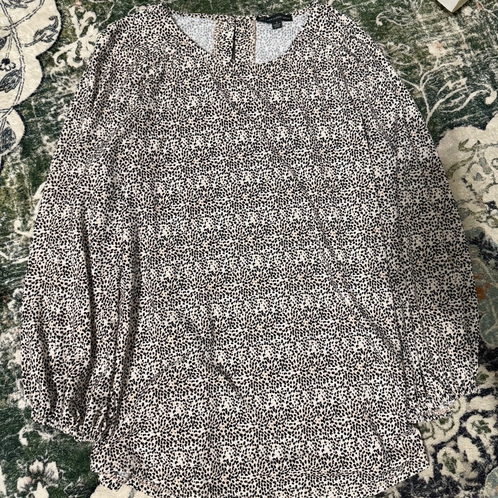 Adrianna Papell Black and White Blouse